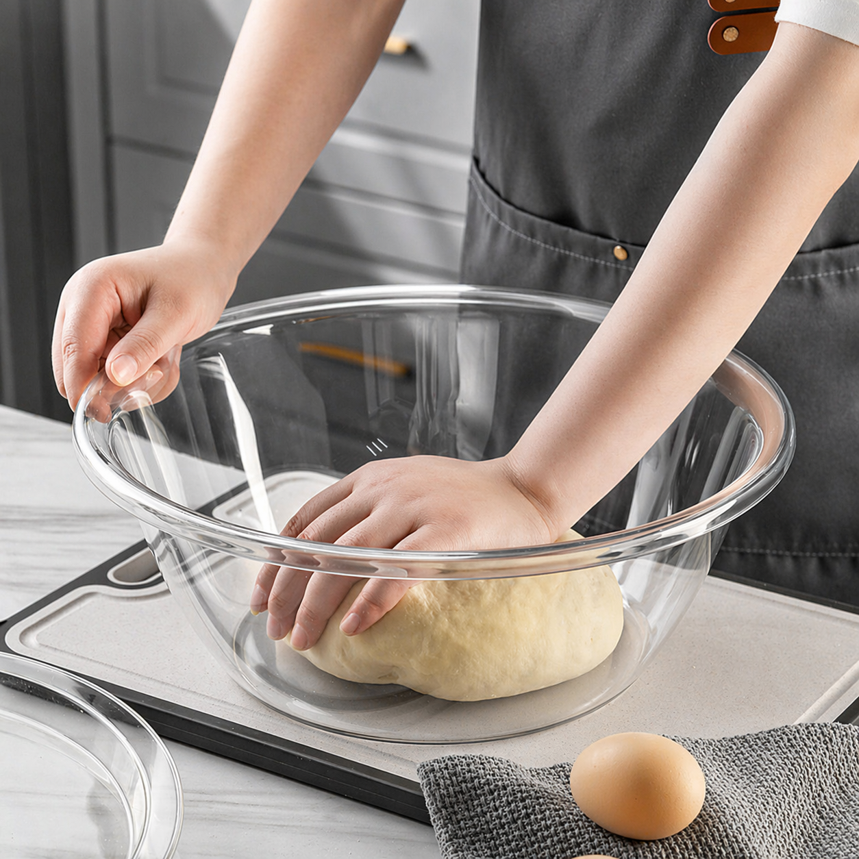 Transparent Mixing Bowl